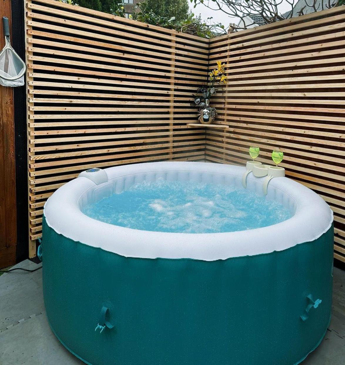 1 Bedroom Apartment With Hot Tub In Cardiff Esterno foto